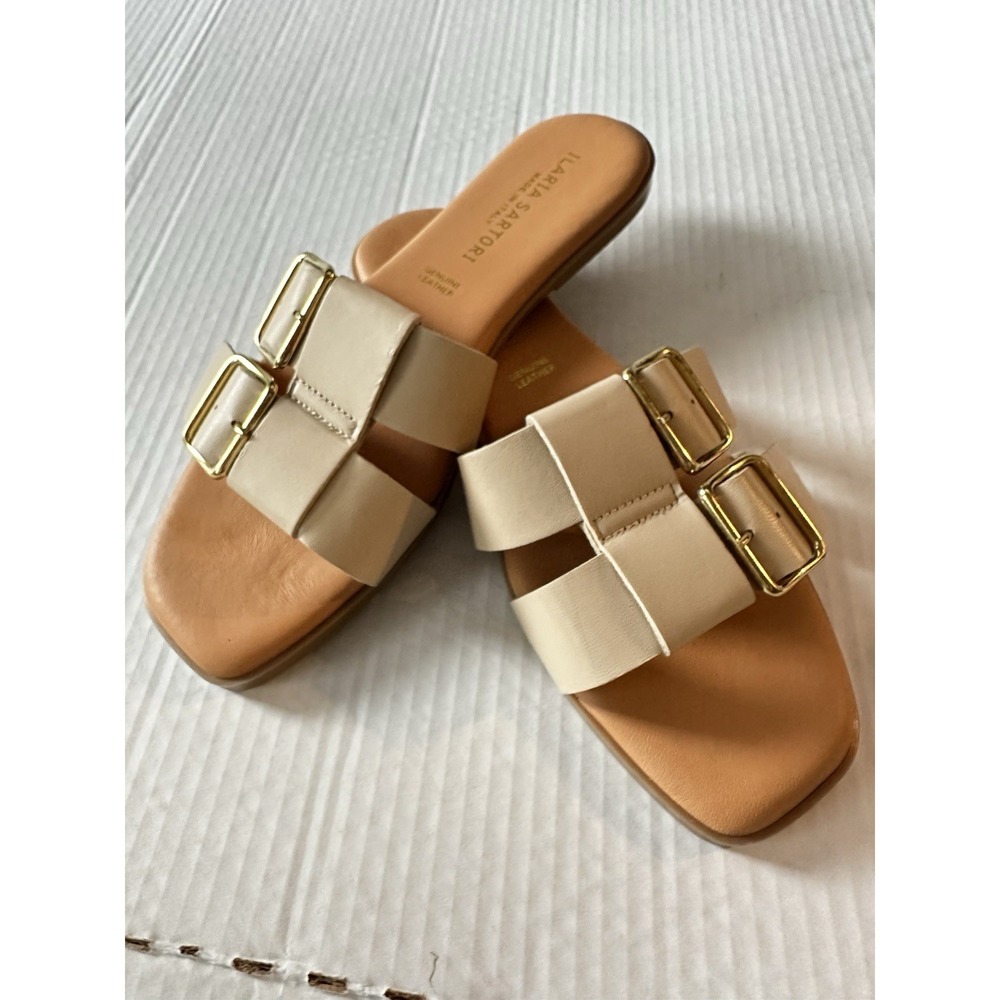 Ilaria Sartori Women's Cream Sandals Size 9 Gold  Buckle Slide